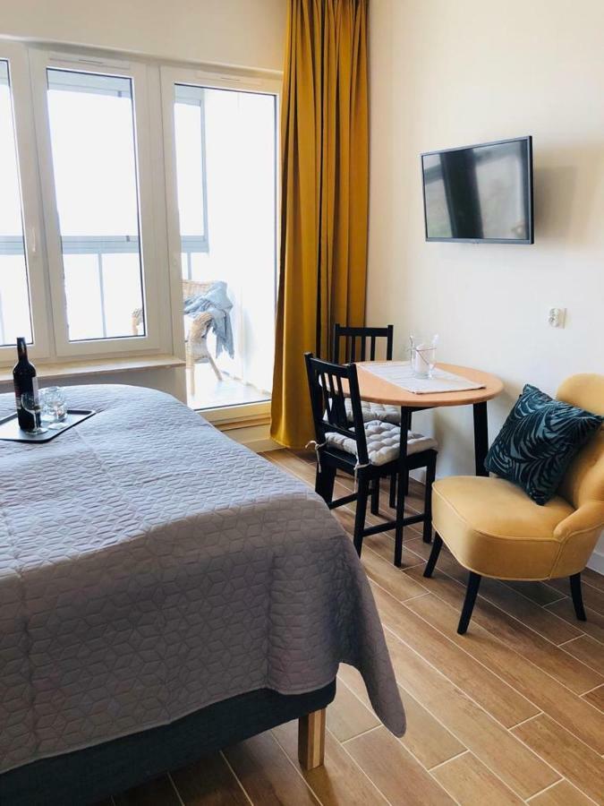 Aquamarina Onyx Apartment